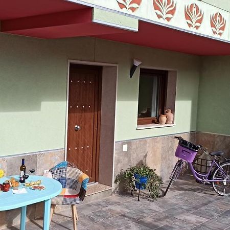Las 3 Golondrinas Peñafiel Exterior foto